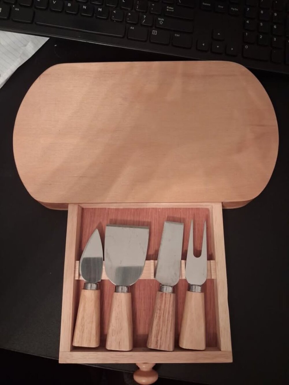 Wooden Cheese Board with 4-piece Tool Set